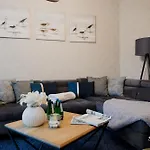 Appartamento Baltic Glamour-strefa Basenow,saun,jacuzzi W Cenie-pinea Pobierowo-sannel For Rent *